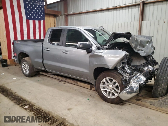 2025 Chevrolet Silverado 1500 with VIN 1GCRKKEK8SZ153909, listed as a Copart auction lot 48710115 with Not Provided miles and Salvage Title. Bid and sale history available at DreamBid. Image 4.