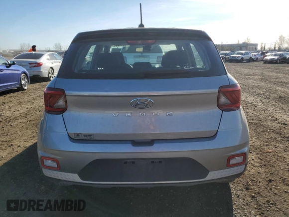 2024 Hyundai Venue SE with VIN KMHRB8A35RU311398, listed as a Copart auction lot 78067294 with 25,881 mi miles and Clean Title. Bid and sale history available at DreamBid. Image 6.