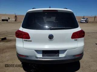 2016 Volkswagen Tiguan S z VIN WVGAV7AX6GW501102, wystawiony jako Copart lot #54174845 z przebiegiem 46 616 mil mil oraz Szkoda całkowita • Salvage title. Historia ofert i sprzedaży dostępna na DreamBid. Obrazek 6.