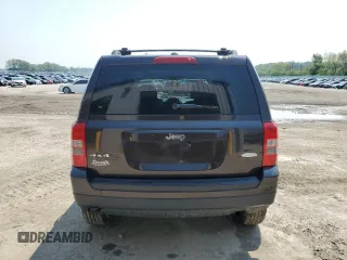 2014 Jeep Patriot Latitude z VIN 1C4NJRFB7ED630436, wystawiony jako Copart lot #58370565 z przebiegiem 148 275 mil mil oraz Nie do naprawy • Non repairable. Historia ofert i sprzedaży dostępna na DreamBid. Obrazek 6.