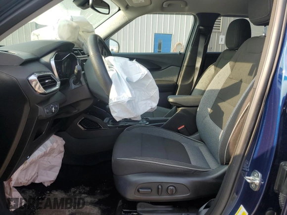 2022 Chevrolet TrailBlazer LT with VIN KL79MPS27NB006017, listed as a Copart auction lot 59941984 with 37,844 mi miles and Salvage Title. Bid and sale history available at DreamBid. Image 7.