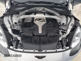 2021 Aston Martin DBX z VIN SCFVUJAW4MTV03930, wystawiony jako Copart lot #73946614 z przebiegiem Nie podano mil oraz Nie do naprawy. Historia ofert i sprzedaży dostępna na DreamBid. Obrazek 12.