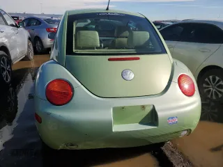2005 Volkswagen New Beetle Coupe GLS with VIN 3VWCK31C05M417265, listed as a Copart auction lot 78313334 with 143,845 mi miles and Non Repairable. Bid and sale history available at carsss.com. Image 6.