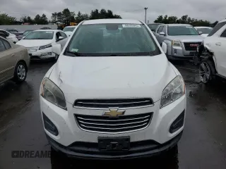 2016 Chevrolet Trax LS z VIN 3GNCJKSB3GL275001, wystawiony jako Copart lot #58229945 z przebiegiem 125 791 mil mil oraz Tytuł czysty. Historia ofert i sprzedaży dostępna na DreamBid. Obrazek 5.