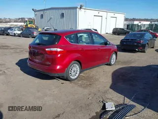 2016 Ford C-Max SEL with VIN 1FADP5BU0GL119160, listed as a IAAI auction lot 41633160 with 101,000 mi miles and . Bid and sale history available at DreamBid. Image 4.