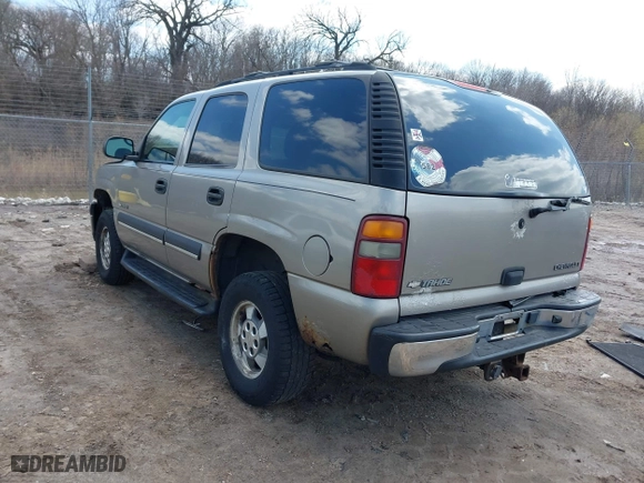 2003 Chevrolet Tahoe LT with VIN 1GNEC13Z63J100509, listed as a IAAI auction lot 42013681 with 1 mi miles. Bid and sale history available at carsss.com. Image 3.