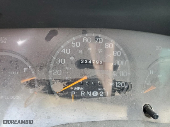 1997 Ford Crown Victoria with VIN 2FALP73W2VX230784, listed as a Copart auction lot 76339234 with 234,792 mi miles and Non Repairable. Bid and sale history available at carsss.com. Image 9.