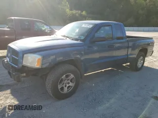 2006 Dodge Dakota SLT with VIN 1D7HW42K56S544472, listed as a Copart auction lot 73413914 with 187,616 mi miles and Salvage Title. Bid and sale history available at carsss.com. Image 1.