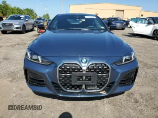 2025 BMW 4 Series 430i with VIN WBA43DA02SCT09580, listed as a Copart auction lot 61768505 with 3,051 mi miles and Salvage title. Bid and sale history available at DreamBid. Image 5.
