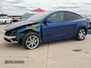 2024 Tesla Model Y Long Range с VIN 7SAYGDEE2RF986014, выставлен на аукционе Copart как лот 55791145 с пробегом 12 344 миль миль и Списание • Salvage title. История ставок и продаж доступна на DreamBid. Изображение 1.
