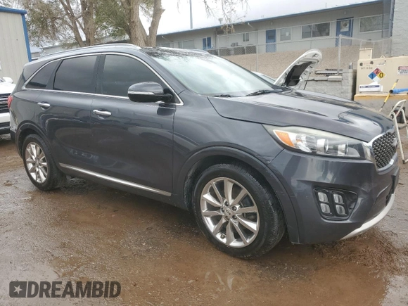 2017 Kia Sorento SXL z VIN 5XYPK4A56HG305258, wystawiony jako Copart lot #78742384 z przebiegiem Nie podano mil oraz Nie do naprawy • Non repairable. Historia ofert i sprzedaży dostępna na DreamBid. Obrazek 4.