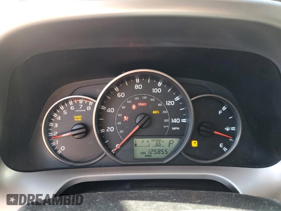 2016 Toyota RAV4 LE with VIN JTMZFREV6GD085539, listed as a Copart auction lot 48252565 with 125,855 mi miles and Clean Title. Bid and sale history available at DreamBid. Image 9.