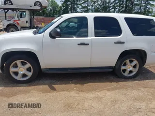 2010 Chevrolet Tahoe LS with VIN 1GNMCAE0XAR235601, listed as a IAAI auction lot 42482730 with 278,772 mi miles and . Bid and sale history available at DreamBid. Image 14.