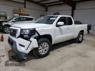 2023 Nissan Frontier S z VIN 1N6ED1CM3PN634203, wystawiony jako Copart lot #56314065 z przebiegiem 25 371 mil mil oraz Czysty tytuł • Clean title. Historia ofert i sprzedaży dostępna na DreamBid. Obrazek 1.