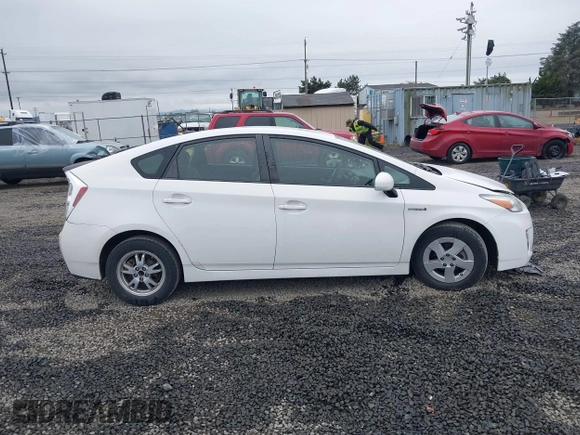 2011 Toyota Prius I with VIN JTDKN3DU8B5371440, listed as a IAAI auction lot 42097626 with 169,609 mi miles. Bid and sale history available at carsss.com. Image 13.