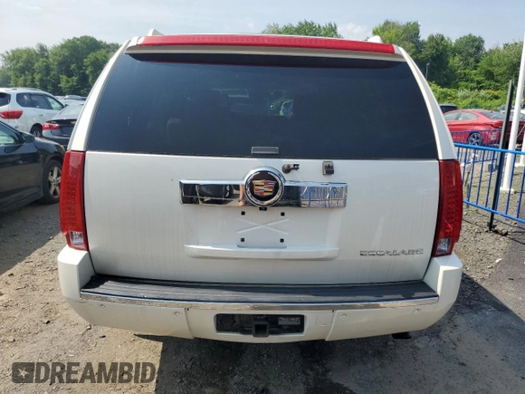 2013 Cadillac Escalade ESV Luxury с VIN 1GYS4HEF5DR334058, выставлен на аукционе Copart как лот 60293015 с пробегом 150 847 миль миль и Чистый • Clean title. История ставок и продаж доступна на DreamBid. Изображение 6.