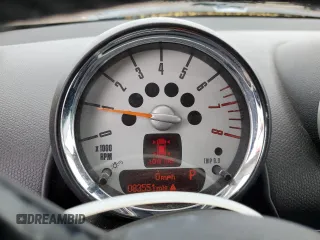2011 MINI Countryman S z VIN WMWZC3C55BWL78416, wystawiony jako Copart lot #49507025 z przebiegiem 83 551 mil mil oraz Szkoda całkowita • Salvage title. Historia ofert i sprzedaży dostępna na DreamBid. Obrazek 9.