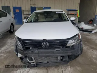 2014 Volkswagen Jetta Sedan SE w/Connectivity with VIN 3VWD07AJ2EM267322, listed as a Copart auction lot 88842615 with 116,141 mi miles and Salvage Title. Bid and sale history available at carsss.com. Image 5.