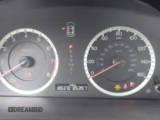 2011 Honda Accord LX z VIN 1HGCP2F30BA041152, wystawiony jako IAAI lot #42340472 z przebiegiem 185 370 mil mil oraz . Historia ofert i sprzedaży dostępna na DreamBid. Obrazek 7.
