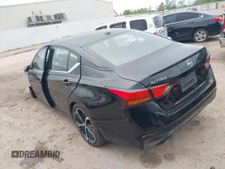 2024 Nissan Altima SR z VIN 1N4BL4CVXRN432003, wystawiony jako IAAI lot #41916171 z przebiegiem 14 729 mil mil oraz . Historia ofert i sprzedaży dostępna na DreamBid. Obrazek 3.
