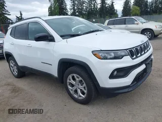 2024 Jeep Compass Latitude with VIN 3C4NJDBN7RT118288, listed as a IAAI auction lot 42130731 with 25,728 mi miles. Bid and sale history available at carsss.com. Image 1.
