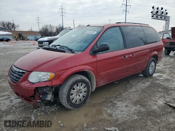 2006 Chrysler Town & Country LWB LX with VIN 2A4GP44R06R732549, listed as a Copart auction lot 44544335 with 197,558 mi miles and Clean Title. Bid and sale history available at carsss.com. Image 1.