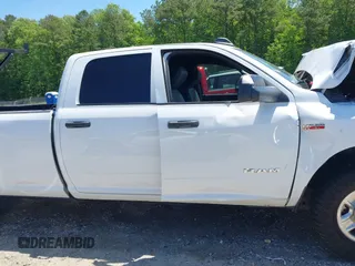 2021 Ram 2500 Tradesman с VIN 3C6UR4HJXMG674094, выставлен на аукционе IAAI как лот 42198782 с пробегом 94 970 миль миль и . История ставок и продаж доступна на DreamBid. Изображение 13.
