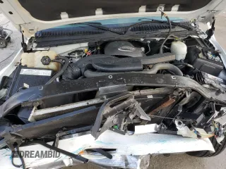 2004 Chevrolet Suburban LT z VIN 3GNEC16T04G275736, wystawiony jako Copart lot #41985385 z przebiegiem 215 292 mil mil oraz Nie do naprawy • Non repairable. Historia ofert i sprzedaży dostępna na DreamBid. Obrazek 12.