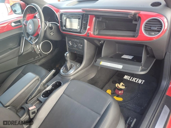2012 Volkswagen Beetle 2.5L w/Sun PZEV with VIN 3VWJP7AT8CM637623, listed as a Copart auction lot 76350904 with 34,990 mi miles and Salvage Title. Bid and sale history available at carsss.com. Image 8.