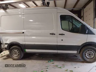 2017 Ford Transit с VIN 1FTYR1CM1HKA34512, выставлен на аукционе IAAI как лот 41621307 с пробегом 215 205 миль миль и . История ставок и продаж доступна на DreamBid. Изображение 13.