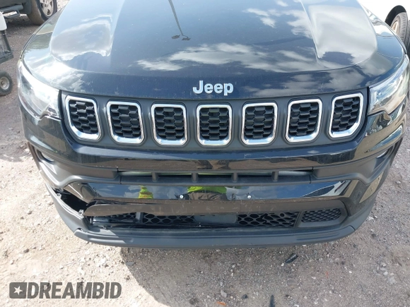 2025 Jeep Compass Latitude с VIN 3C4NJDBN7ST548876, выставлен на аукционе IAAI как лот 42546034 с пробегом 7 724 миль миль и . История ставок и продаж доступна на DreamBid. Изображение 6.