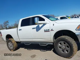 2018 Ram 2500 Big Horn with VIN 3C6UR5DLXJG316034, listed as a IAAI auction lot 41724813 with 84,547 mi miles. Bid and sale history available at carsss.com. Image 13.