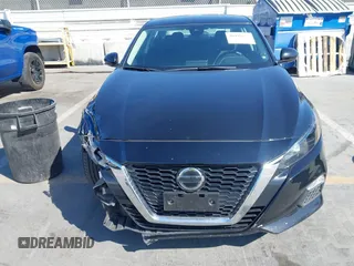 2022 Nissan Altima 2.5 S with VIN 1N4BL4BV1NN405297, listed as a IAAI auction lot 40446677 with 72,927 mi miles. Bid and sale history available at carsss.com. Image 12.