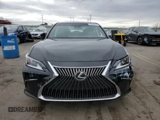 2021 Lexus ES with VIN 58ADZ1B13MU089293, listed as a Copart auction lot 53863435 with 15,351 mi miles and Salvage Title. Bid and sale history available at carsss.com. Image 5.