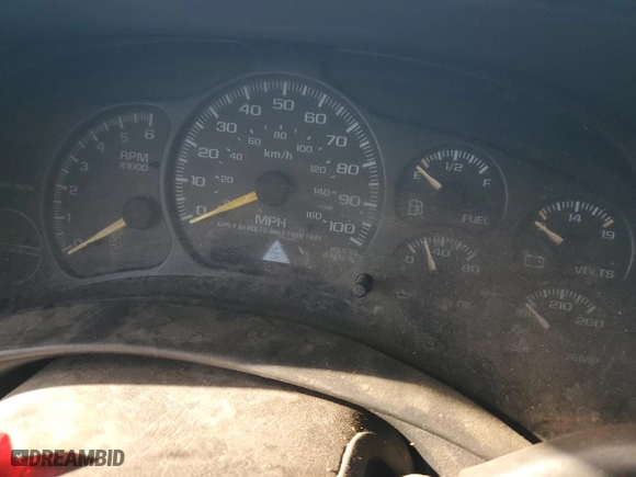 2000 GMC New Sierra 1500 SLE with VIN 2GTEC19T8Y1315645, listed as a Copart auction lot 83059874 with NaN miles and Salvage Title. Bid and sale history available at carsss.com. Image 9.