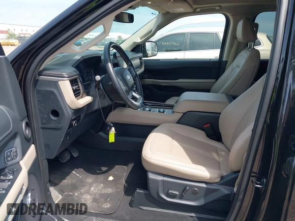 2024 Ford Expedition Max Limited с VIN 1FMJK2A85REA49740, выставлен на аукционе IAAI как лот 42691524 с пробегом 53 985 миль миль и . История ставок и продаж доступна на DreamBid. Изображение 5.