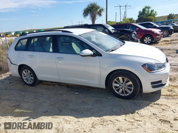 2017 Volkswagen Golf SportWagen S with VIN 3VWC17AU1HM506561, listed as a IAAI auction lot 41432944 with 58,215 mi miles. Bid and sale history available at carsss.com. Image 13.
