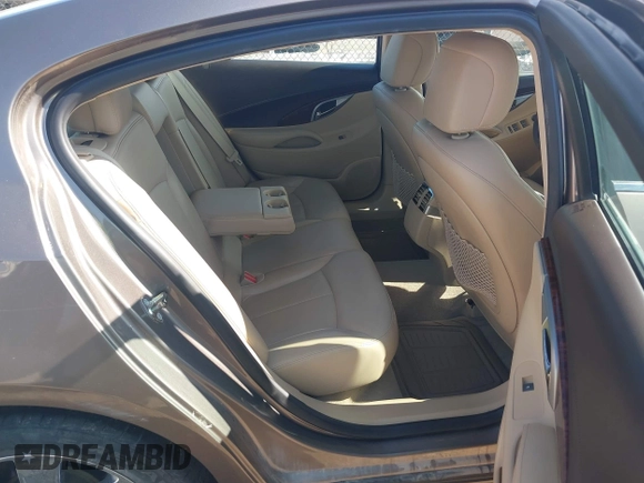 2010 Buick LaCrosse CXL with VIN 1G4GC5EG2AF218492, listed as a IAAI auction lot 42540400 with 40,924 mi miles and . Bid and sale history available at DreamBid. Image 8.
