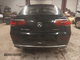 2020 Mercedes-Benz GLC with VIN WDC0J8EBXLF712792, listed as a IAAI auction lot 41399090 with 63,762 mi miles. Bid and sale history available at carsss.com. Image 17.