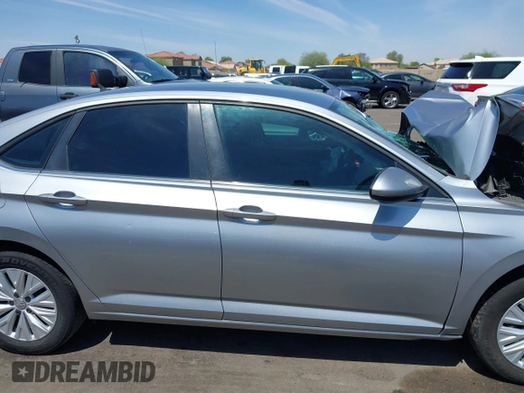 2019 Volkswagen Jetta S with VIN 3VWC57BU0KM208044, listed as a IAAI auction lot 42373582 with 87,008 mi miles and . Bid and sale history available at DreamBid. Image 13.
