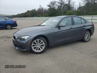 2017 BMW 3 Series 320i xDrive z VIN WBA8E5G55HNU42092, wystawiony jako Copart lot #59711095 z przebiegiem 77 997 mil mil oraz Szkoda całkowita • Salvage title. Historia ofert i sprzedaży dostępna na DreamBid. Obrazek 1.