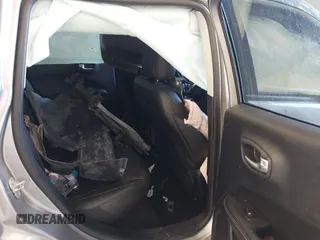 2019 Jeep Compass Latitude с VIN 3C4NJDBB1KT622637, выставлен на аукционе IAAI как лот 42567584 с пробегом Не указан миль и . История ставок и продаж доступна на DreamBid. Изображение 8.