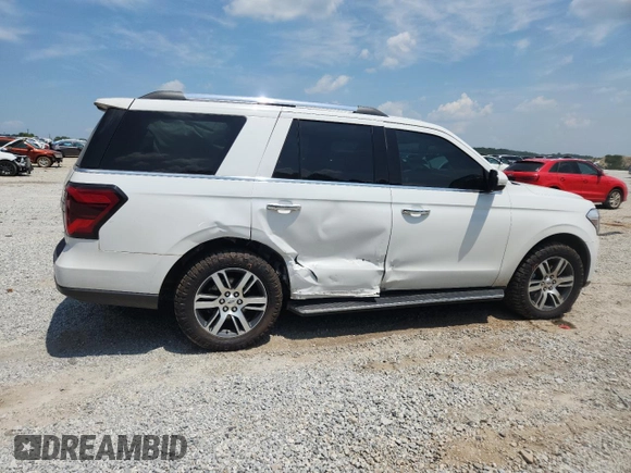 2022 Ford Expedition Limited with VIN 1FMJU2AT7NEA29286, listed as a Copart auction lot 61432375 with 73,355 mi miles and Salvage title. Bid and sale history available at DreamBid. Image 3.