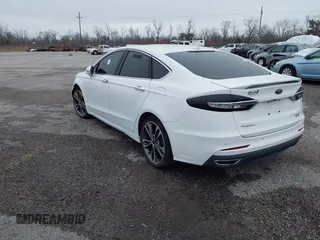 2019 Ford Fusion Titanium with VIN 3FA6P0D9XKR186685, listed as a IAAI auction lot 39181239 with Not provided miles and . Bid and sale history available at DreamBid. Image 3.