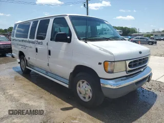 2001 Ford Econoline Passenger XL with VIN 1FBSS31L41HA22362, listed as a Copart auction lot 61076525 with 97,207 mi miles and Salvage title. Bid and sale history available at DreamBid. Image 4.