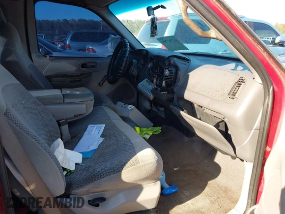 1999 Ford F-150 с VIN 1FTRX17WXXNA51165, выставлен на аукционе IAAI как лот 41707795 с пробегом Не указан миль и . История ставок и продаж доступна на DreamBid. Изображение 5.