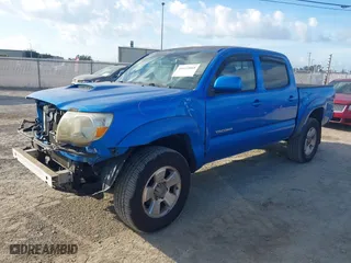 2007 Toyota Tacoma with VIN 3TMLU42N17M010285, listed as a IAAI auction lot 41612068 with 142,570 mi miles. Bid and sale history available at carsss.com. Image 18.
