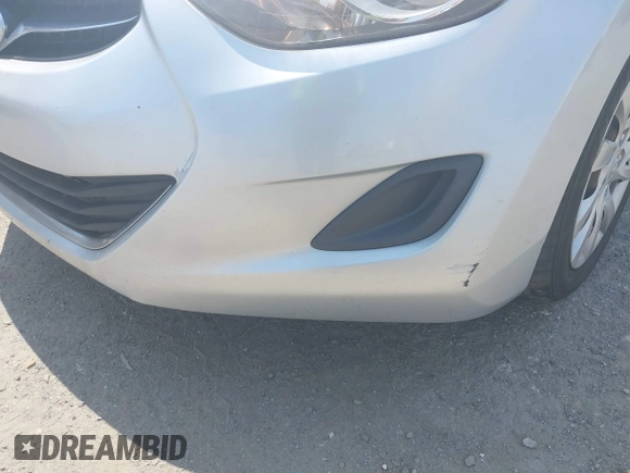 2012 Hyundai Elantra Limited с VIN KMHDH4AE1CU367476, выставлен на аукционе IAAI как лот 42472828 с пробегом 103 564 миль миль и . История ставок и продаж доступна на DreamBid. Изображение 13.