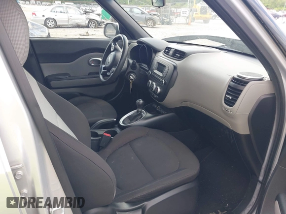 2016 Kia Soul with VIN KNDJN2A20G7832991, listed as a IAAI auction lot 42156113 with 81,110 mi miles and . Bid and sale history available at DreamBid. Image 5.
