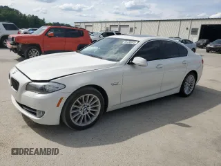 2012 BMW 5 Series 535i z VIN WBAFR7C57CC810600, wystawiony jako Copart lot #55430845 z przebiegiem 90 866 mil mil oraz Szkoda całkowita • Salvage title. Historia ofert i sprzedaży dostępna na DreamBid. Obrazek 1.